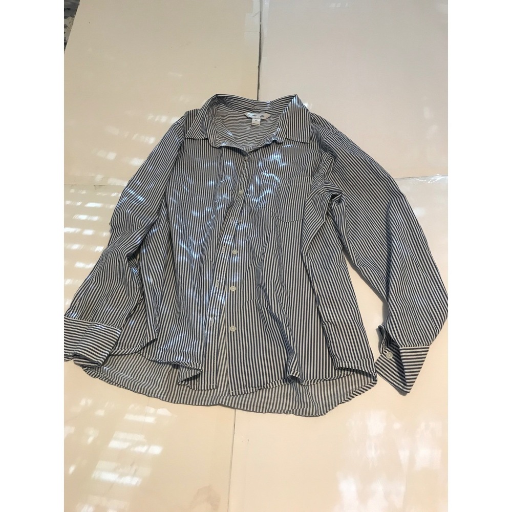 Old Navy The Classic Shirt Womens XL Blue White Striped Long Sleeve Button Down - Picture 5 of 7
